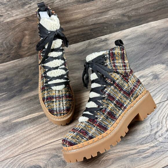 NIB Steve Madden 8M Rainier Lace Up Lug Sole Ankle Boots Rust Multi Studded - Picture 1 of 12